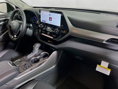 2026 Toyota Highlander Hybrid Hybrid Platinum