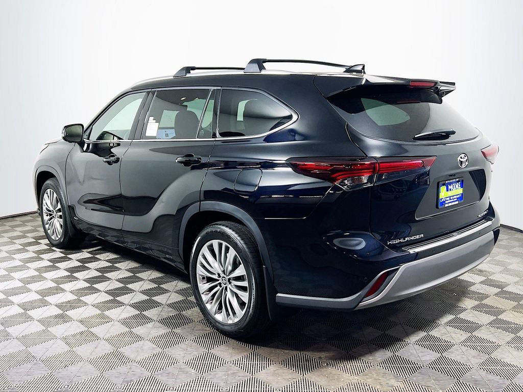 2026 Toyota Highlander Hybrid Hybrid Platinum