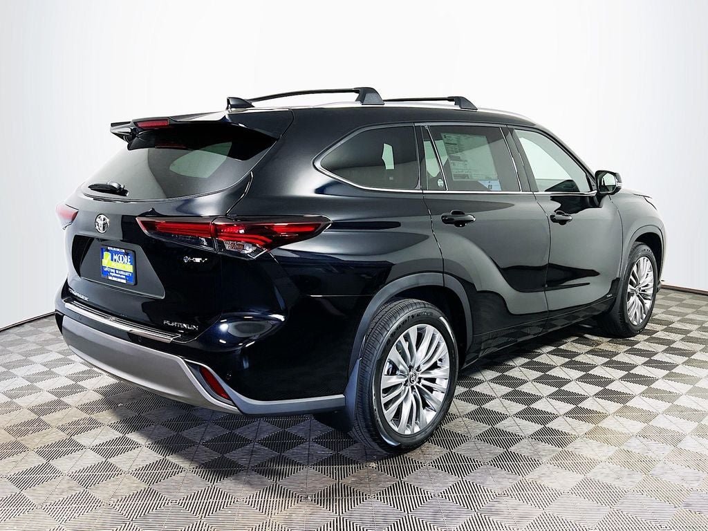 2026 Toyota Highlander Hybrid Hybrid Platinum