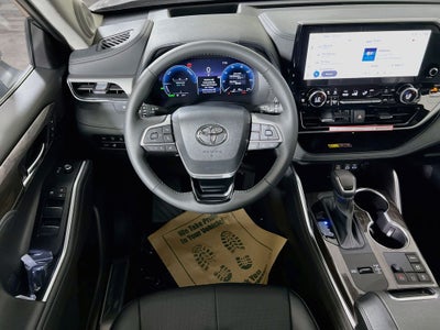 2026 Toyota Highlander Hybrid Hybrid Platinum