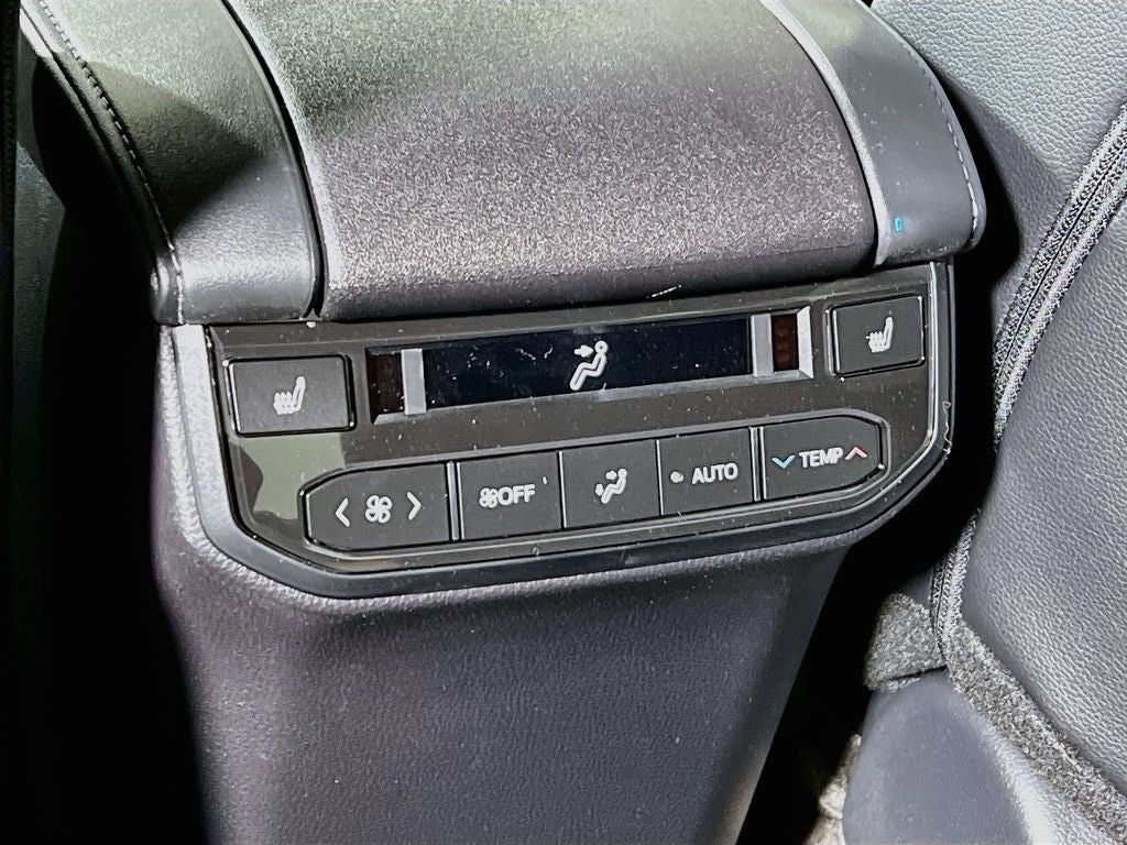 2026 Toyota Highlander Hybrid Hybrid Platinum