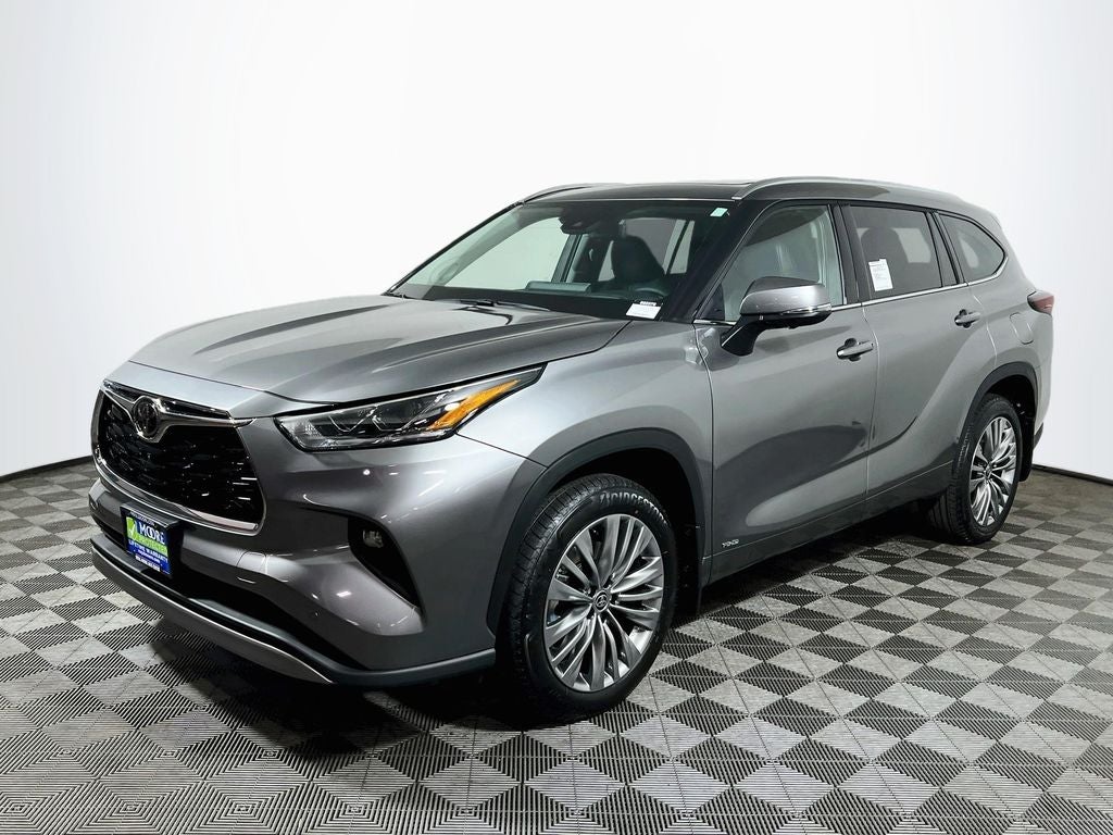 2026 Toyota Highlander Hybrid Hybrid Platinum