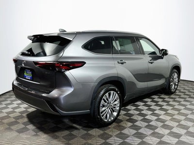 2026 Toyota Highlander Hybrid Hybrid Platinum
