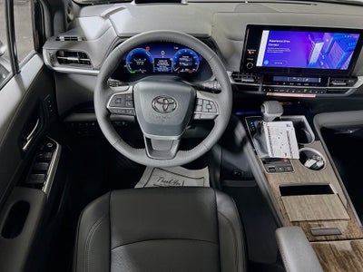 2026 Toyota Sienna Platinum