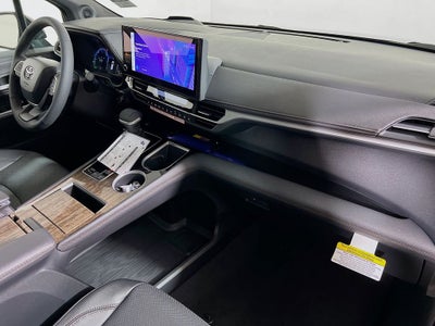 2026 Toyota Sienna Platinum
