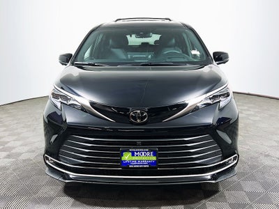 2026 Toyota Sienna Platinum