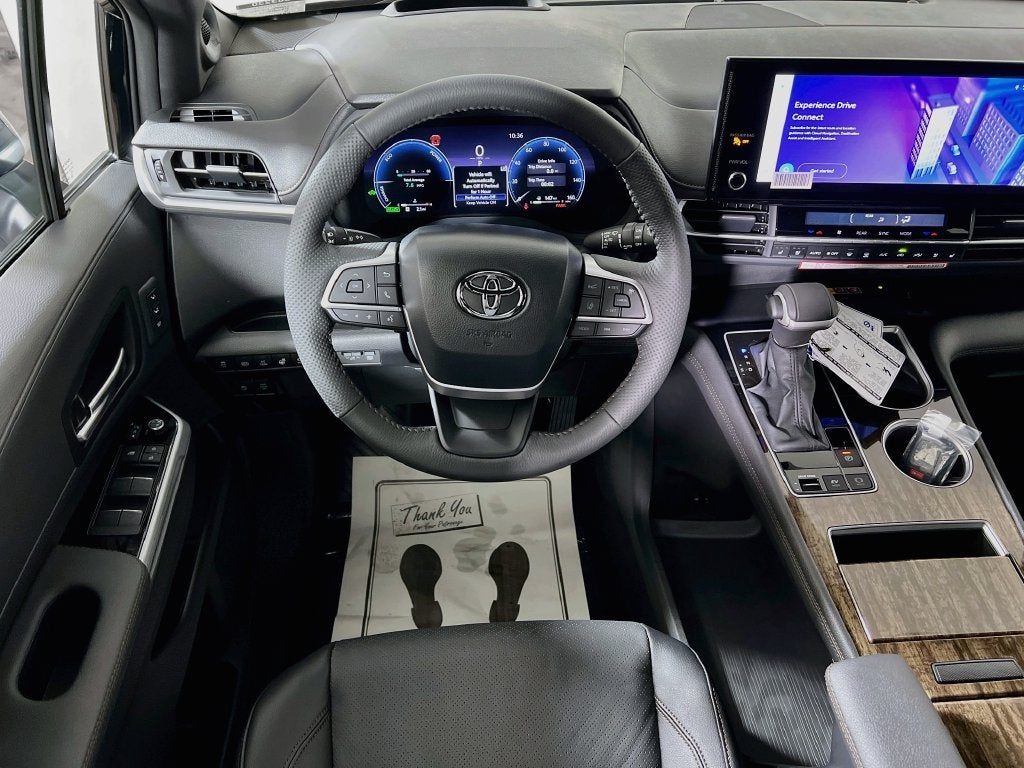 2026 Toyota Sienna Platinum