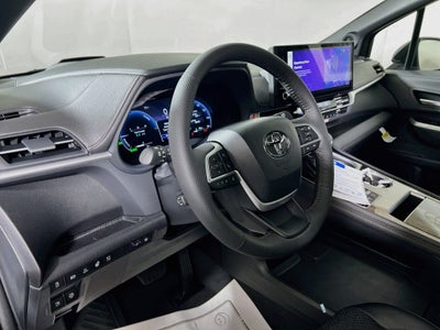 2026 Toyota Sienna Platinum