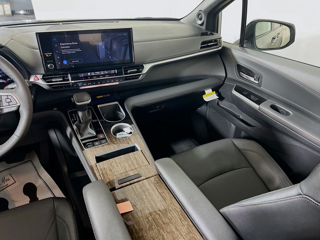 2026 Toyota Sienna Platinum S
