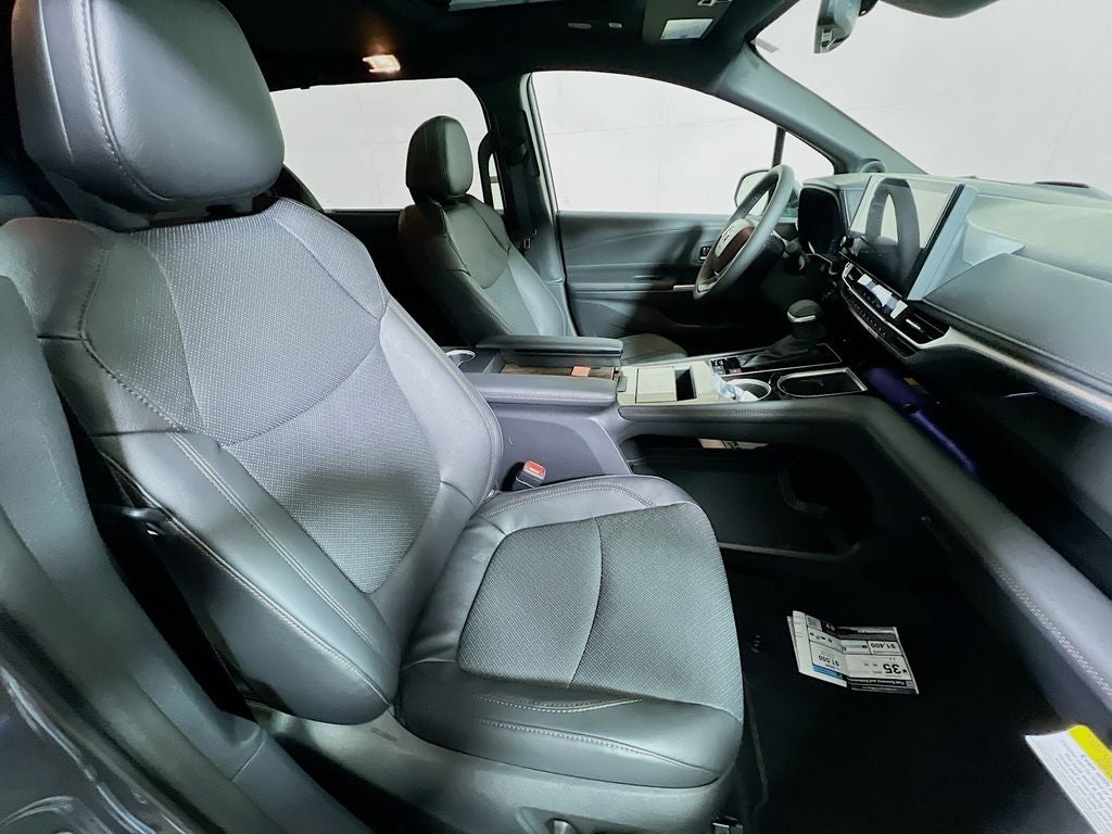 2026 Toyota Sienna Platinum S
