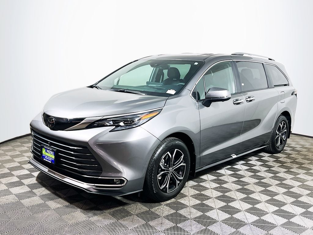 2026 Toyota Sienna Platinum S