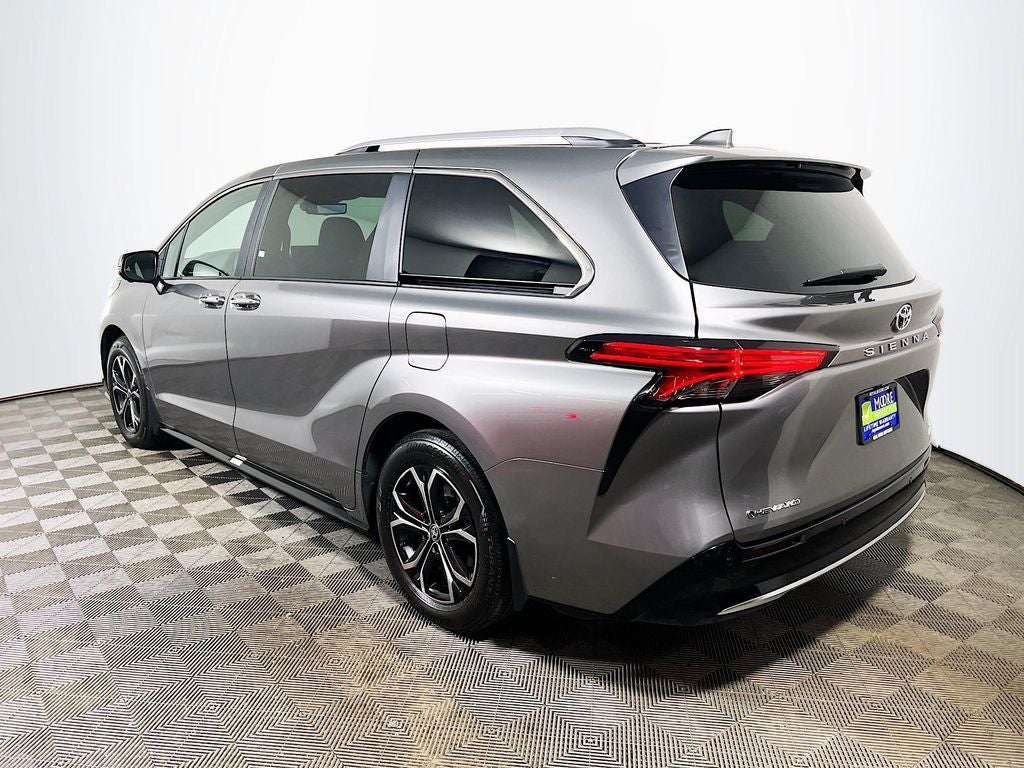 2026 Toyota Sienna Platinum S