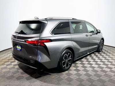 2026 Toyota Sienna Platinum S