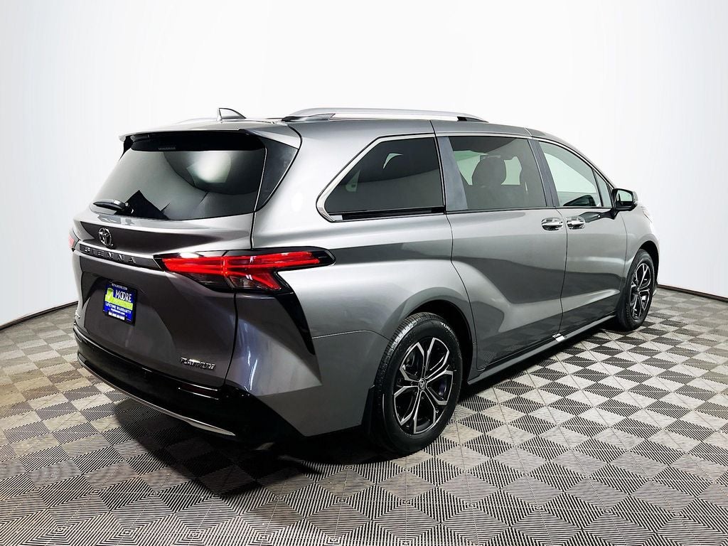 2026 Toyota Sienna Platinum S