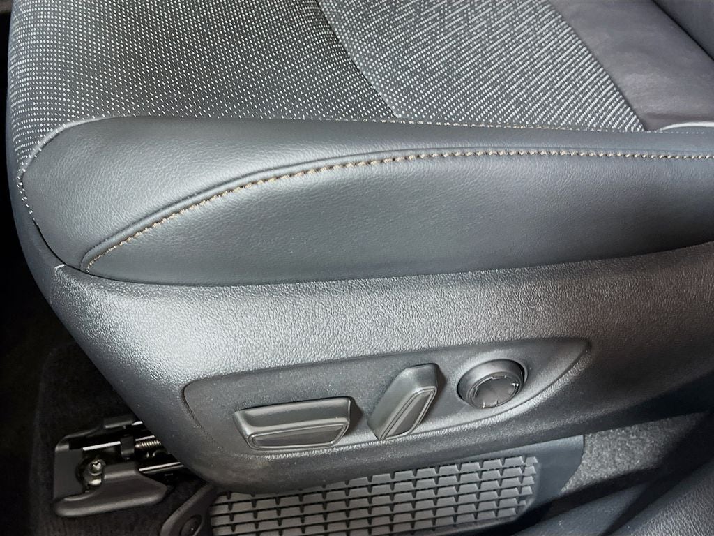 2026 Toyota Sienna Platinum S