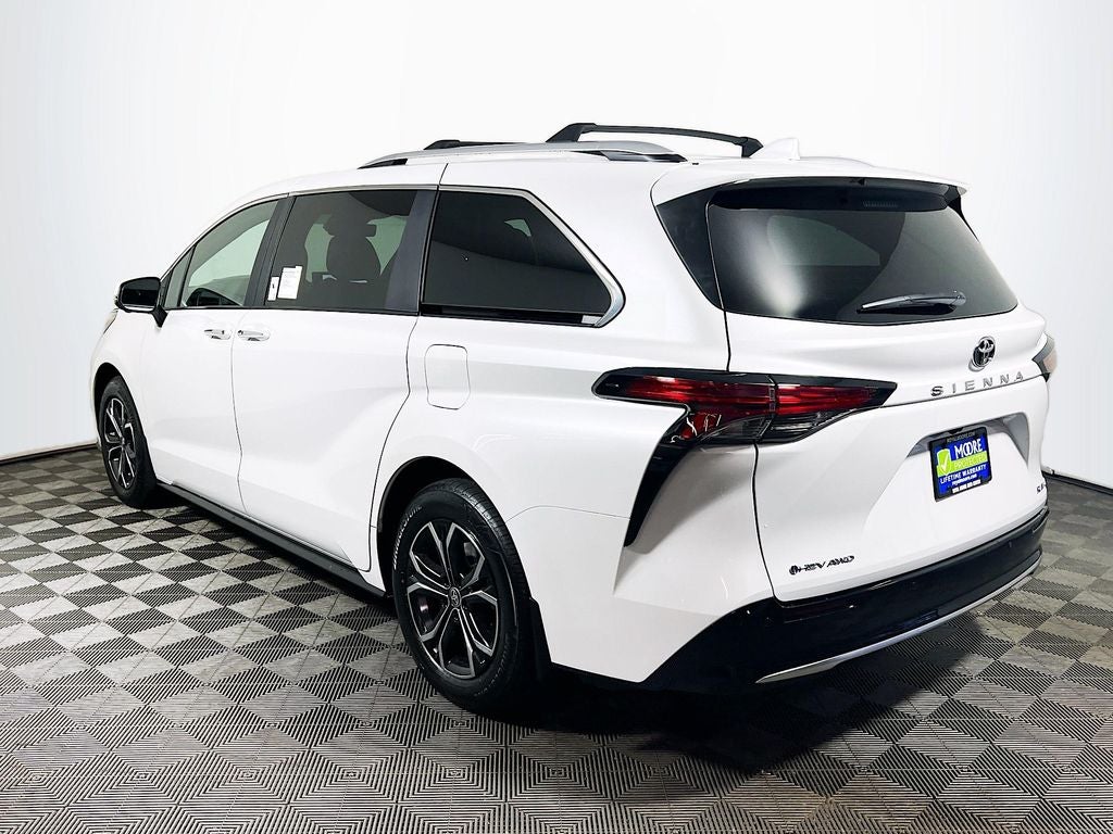 2026 Toyota Sienna Platinum S