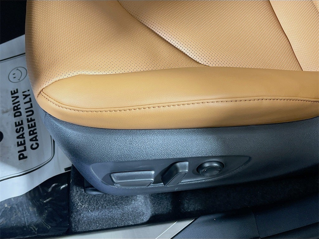 2026 Toyota Highlander Platinum S