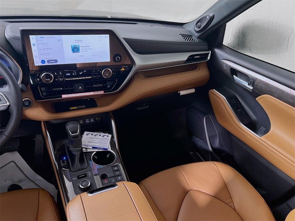 2026 Toyota Highlander Platinum S
