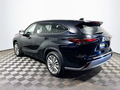 2026 Toyota Highlander Platinum