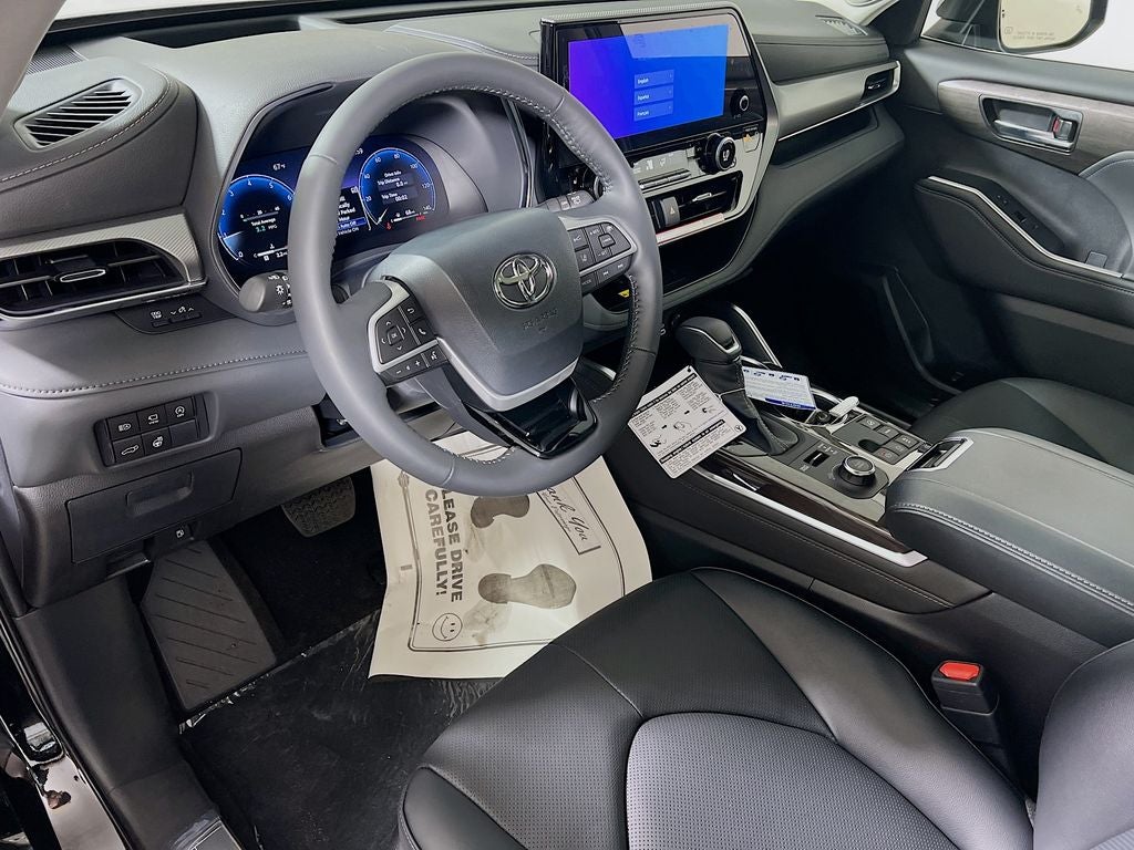 2026 Toyota Highlander Platinum
