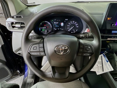 2026 Toyota Sienna LE S