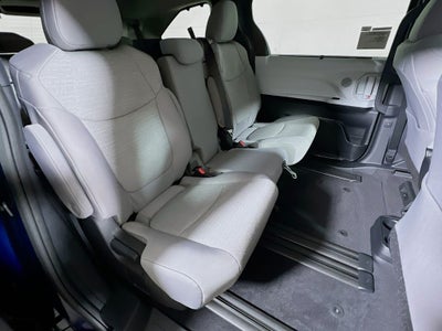 2026 Toyota Sienna LE S