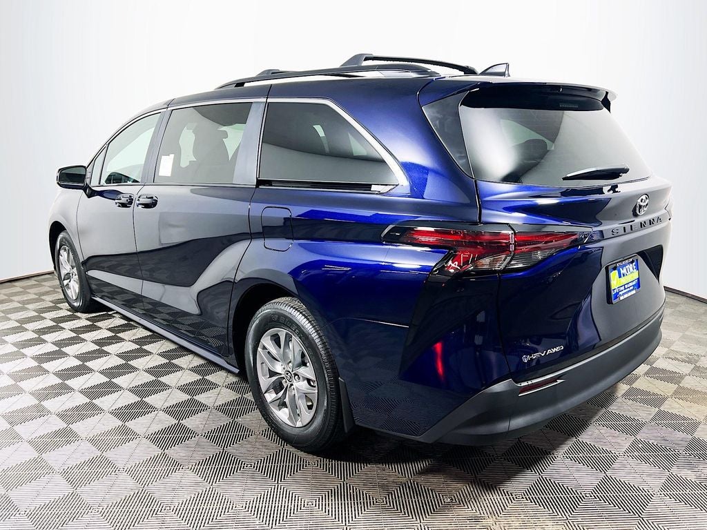 2026 Toyota Sienna LE S