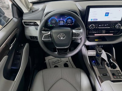 2026 Toyota Highlander Hybrid Limited S