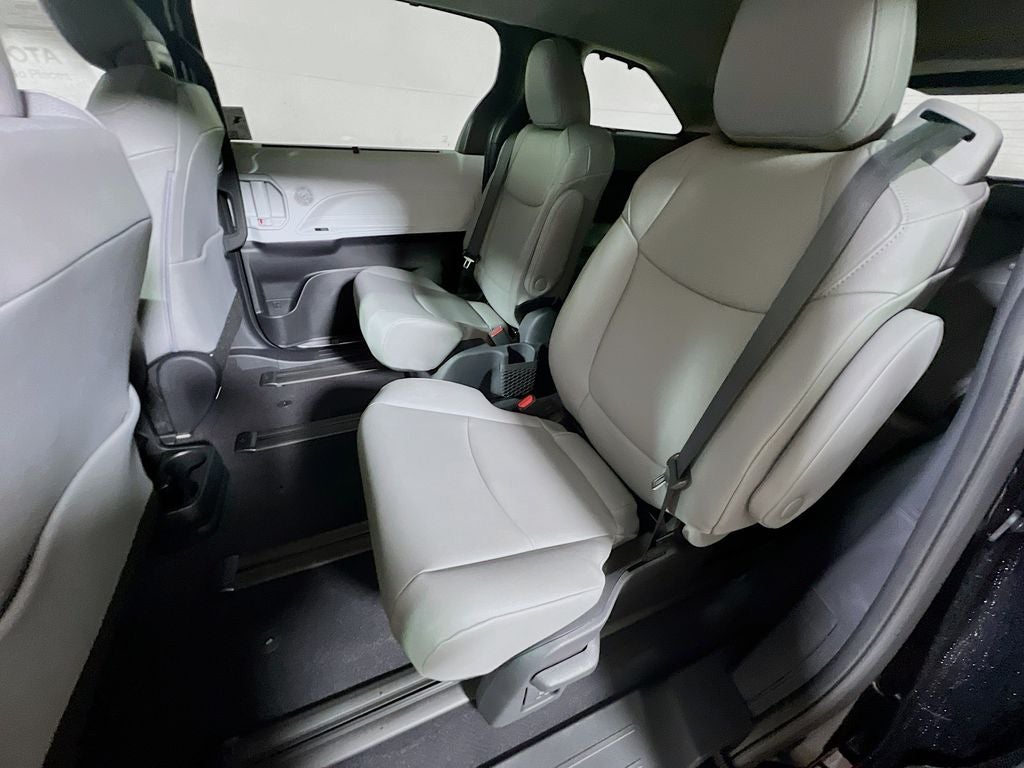 2026 Toyota Sienna XLE S