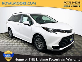 2026 Toyota Sienna XLE