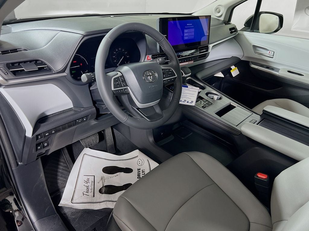 2026 Toyota Sienna XLE S