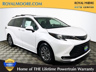 2026 Toyota Sienna XLE