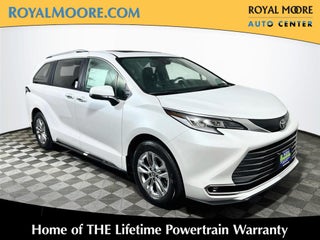 2026 Toyota Sienna Limited