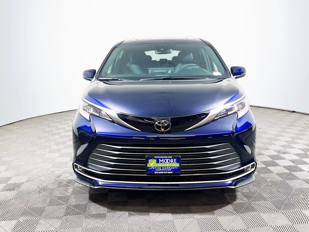 2026 Toyota Sienna Limited