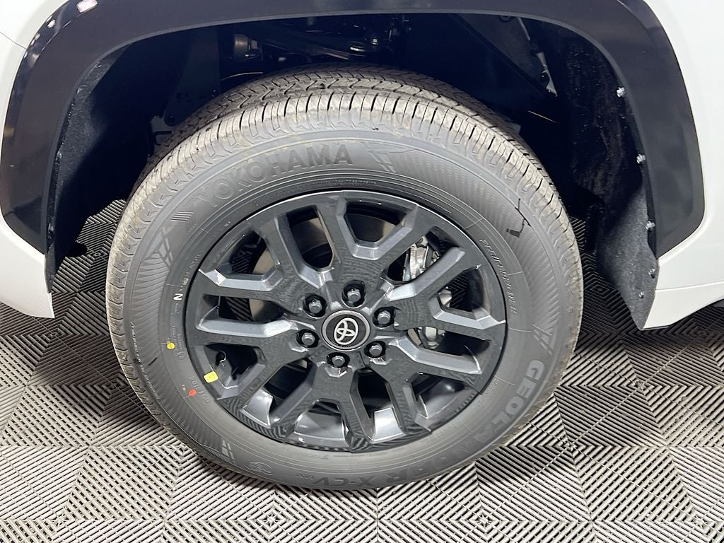 2026 Toyota Tundra i-FORCE MAX Platinum i-FORCE MAX