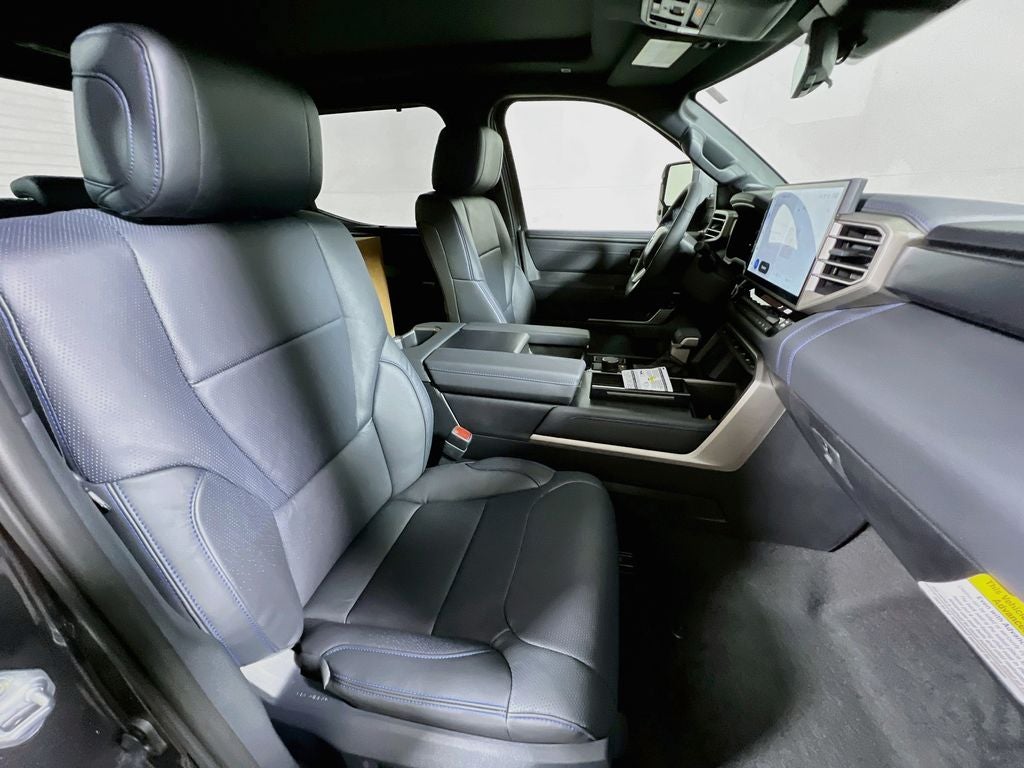 2026 Toyota Tundra i-FORCE MAX Platinum i-FORCE MAX