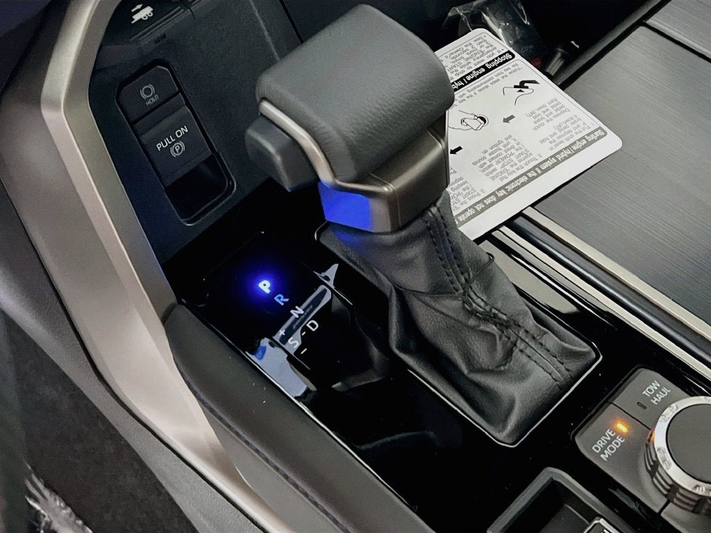 2026 Toyota Tundra i-FORCE MAX Platinum i-FORCE MAX