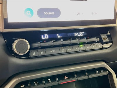 2026 Toyota Tundra i-FORCE MAX Platinum i-FORCE MAX