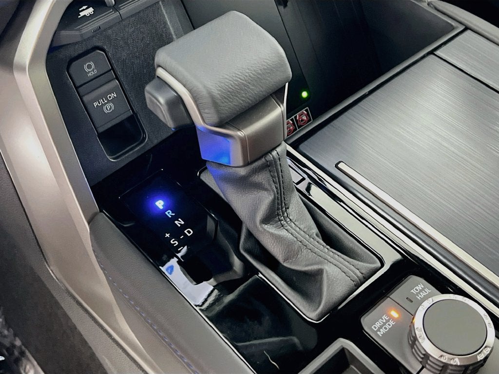 2026 Toyota Tundra i-FORCE MAX Platinum i-FORCE MAX