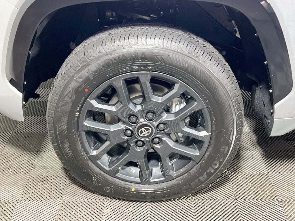2026 Toyota Tundra i-FORCE MAX Platinum i-FORCE MAX