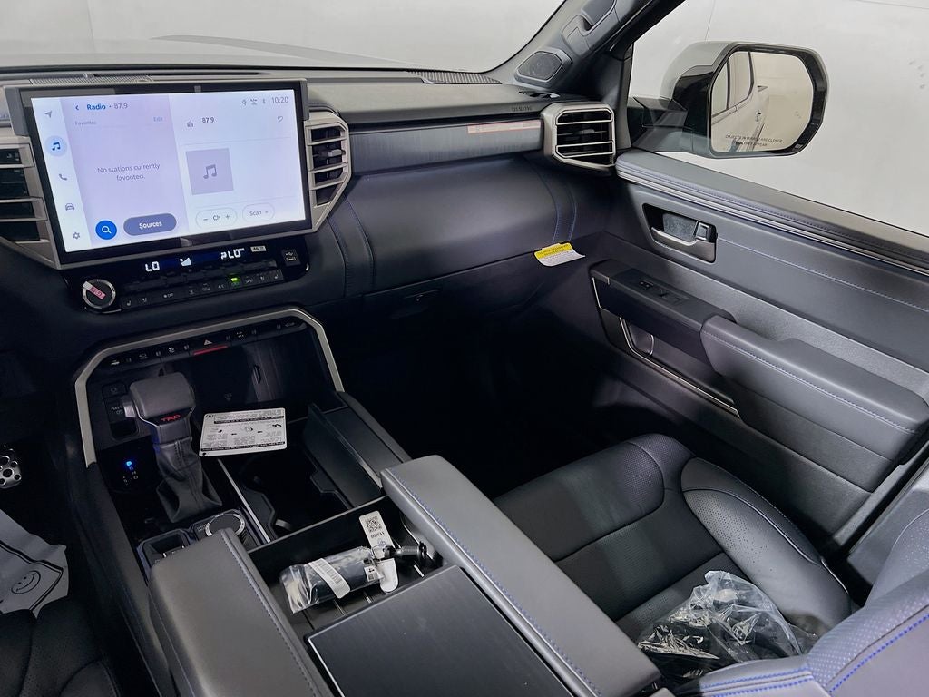 2026 Toyota Tundra i-FORCE MAX Platinum i-FORCE MAX