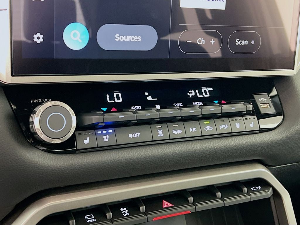 2026 Toyota Tundra i-FORCE MAX Limited i-FORCE MAX