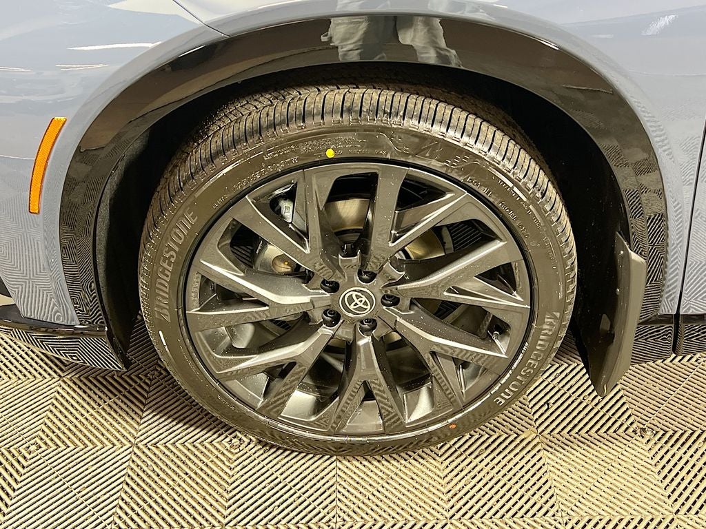 2026 Toyota Toyota Crown Signia Limited