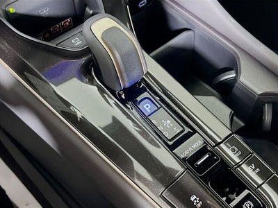 2026 Toyota Crown Signia Limited S