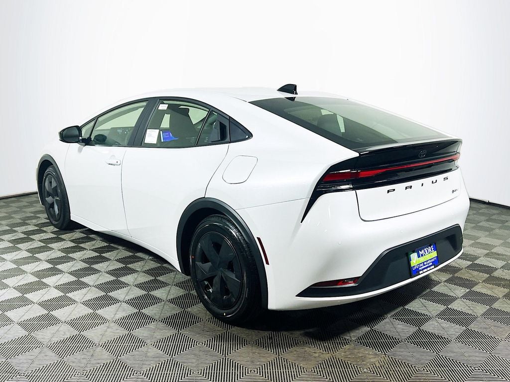 2026 Toyota Prius LE S