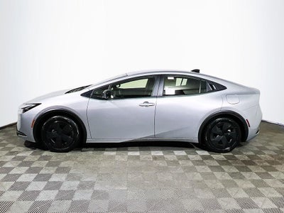 2026 Toyota Prius Plug-in Hybrid SE