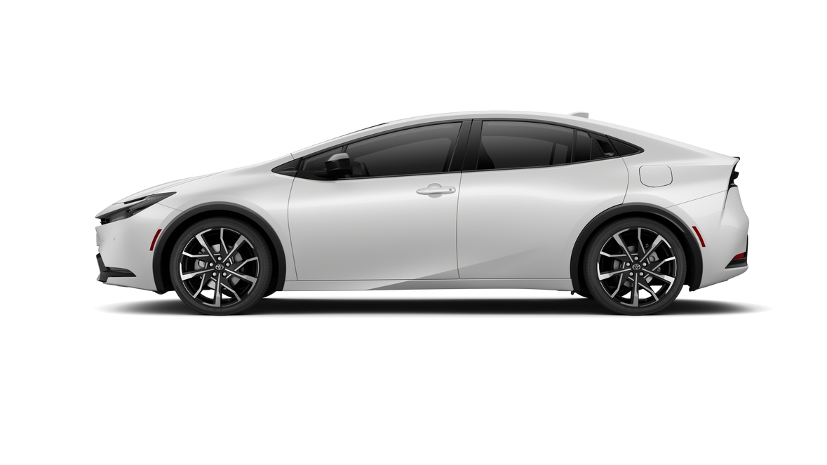 2027 Toyota Prius Plug-in Hybrid XSE