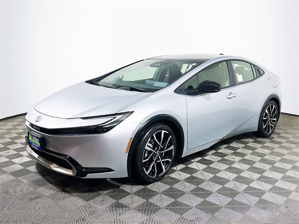 2026 Toyota Prius Plug-in Hybrid XSE