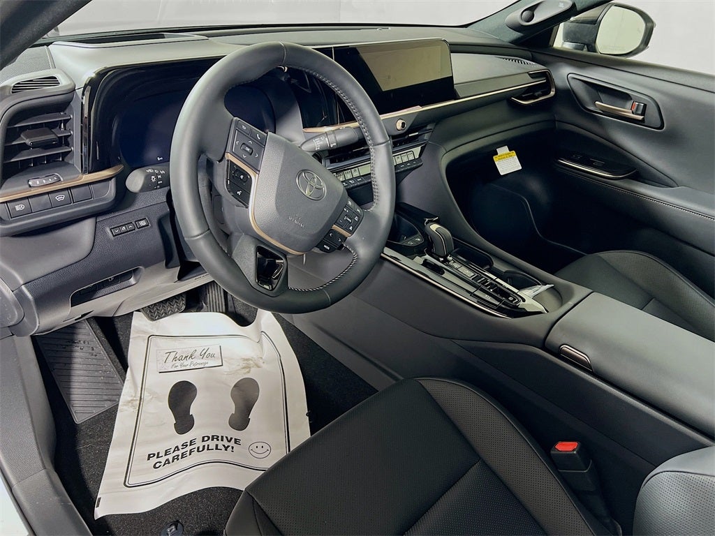 2026 Toyota Toyota Crown Platinum