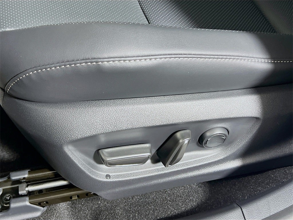 2026 Toyota Toyota Crown Platinum